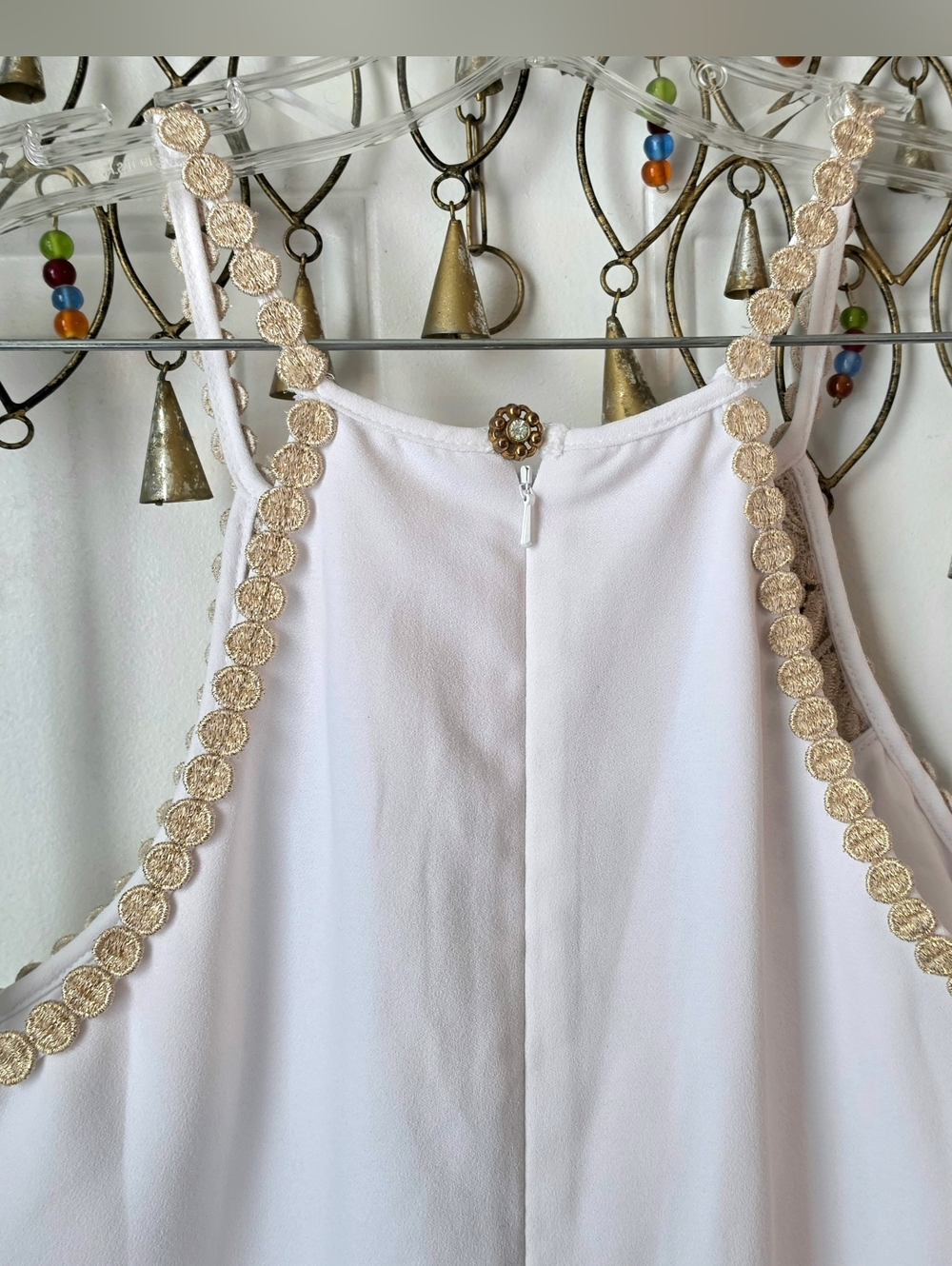 Lilly Pulitzer Pearl Romper Women's 4 Resort White w/ Gold Crochet Yoke Halter - Picture 9 of 14